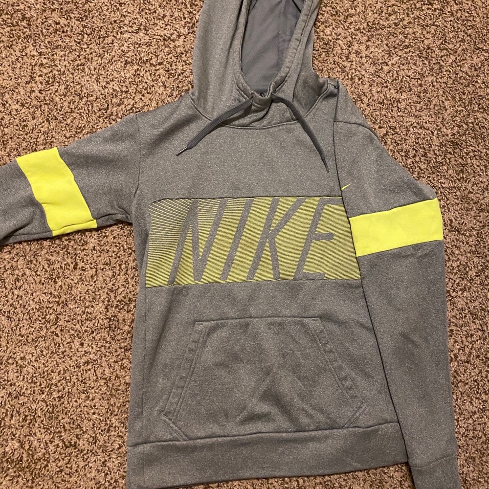 Nike dri-fit hoodie
